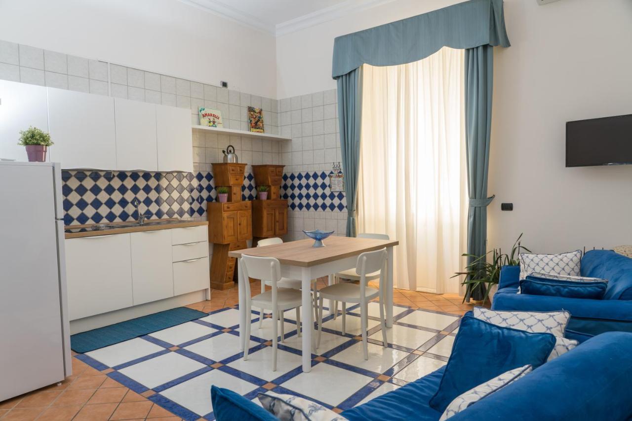 My Place Apartment Кастелламмаре-ди-Стабия Экстерьер фото